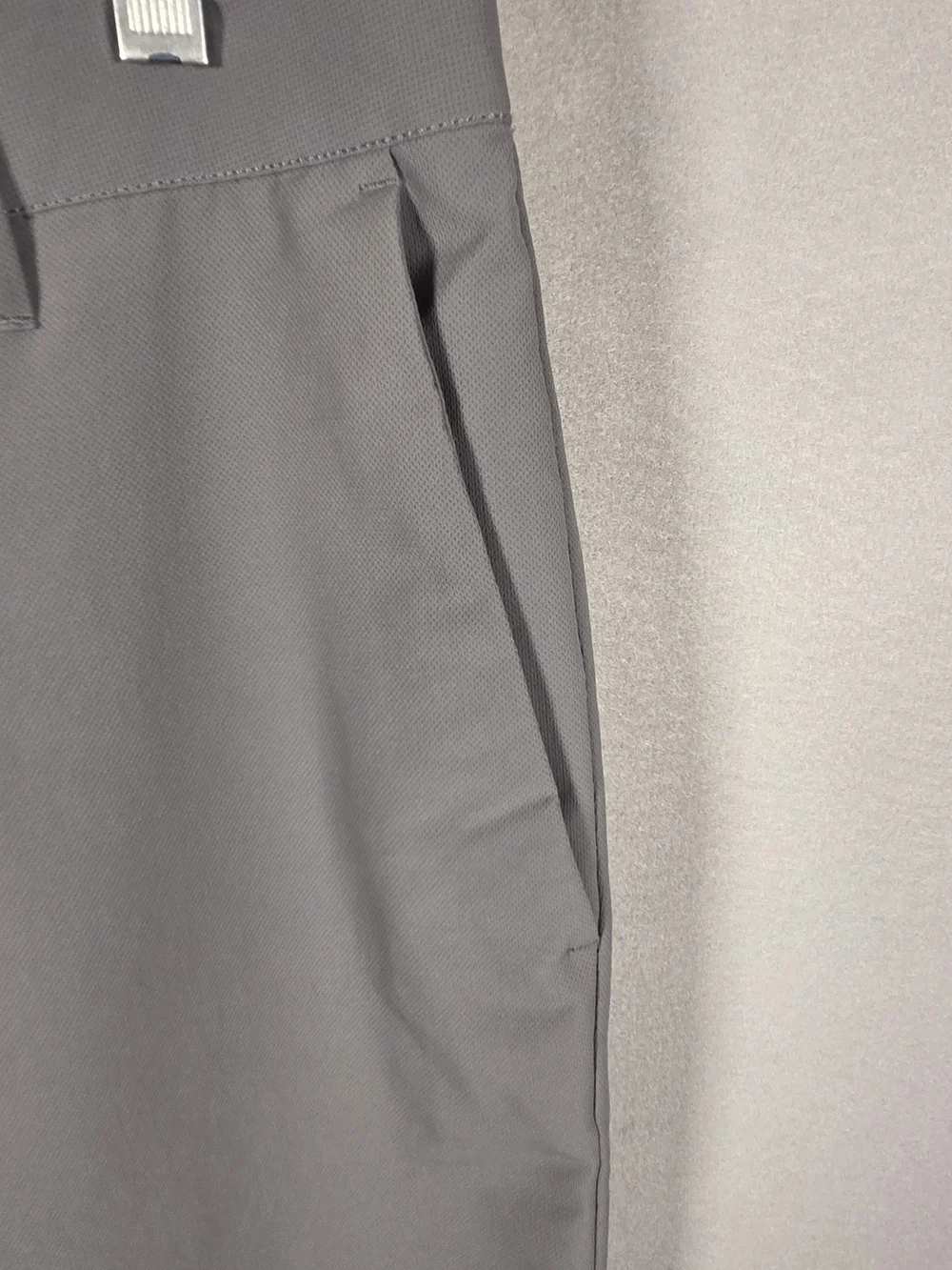 Banana Republic Men's Flat Front Slim Fit Pants With Stretch Wicking Gray (T637)